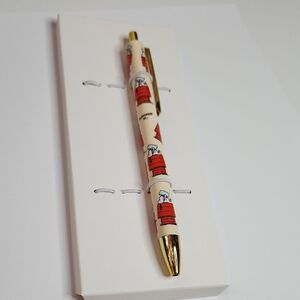 Snoopy Themed Cream and Gold Pen